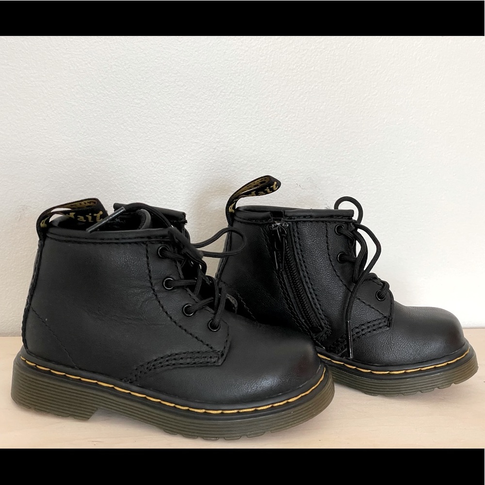 Baby/Toddler Dr. Martens. US toddler 6. Black Leather Style 14601 w/ 4 eyelets.